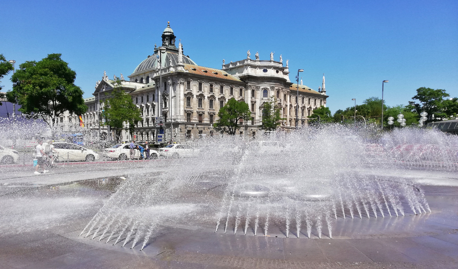 Justizpalast am Stachus