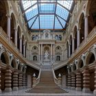 Justizpalast Wien - Aula mit der Statue der Justizia