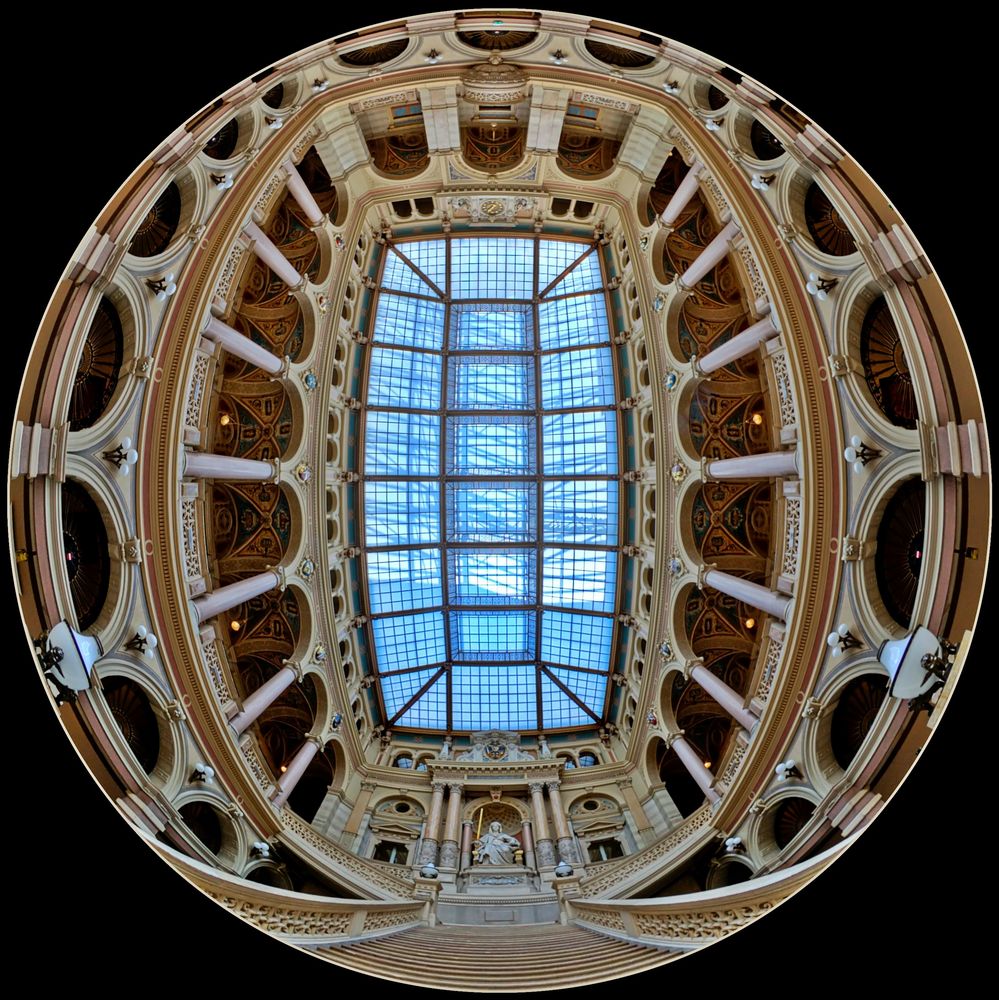 Justizpalast Wien im Fisheye