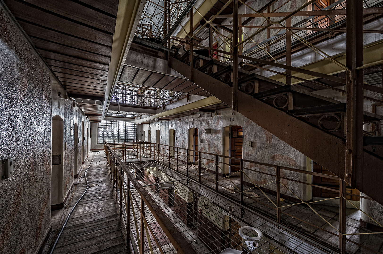 Jva Ulmer Hoh Foto Bild Marode Verlassen Urbex Bilder Auf Fotocommunity