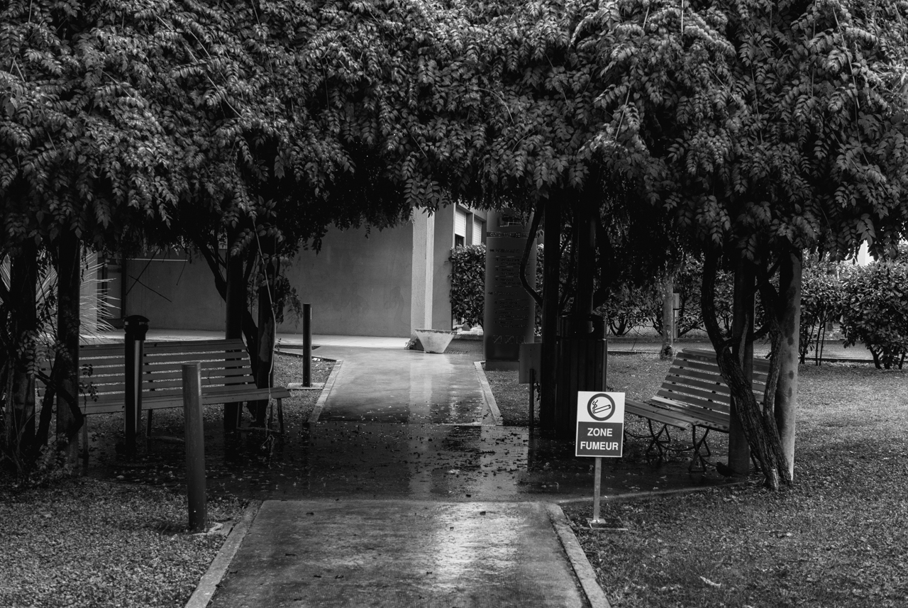 j'y suis allé: la pluie éteignait les cigarettes