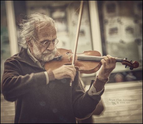 K L A U S - D E R - G E I G E R