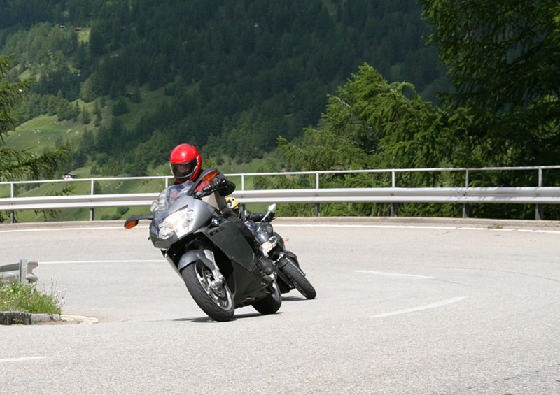 K1200S in den Schweizer Alpen