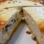 käsekuchen mit zibeben