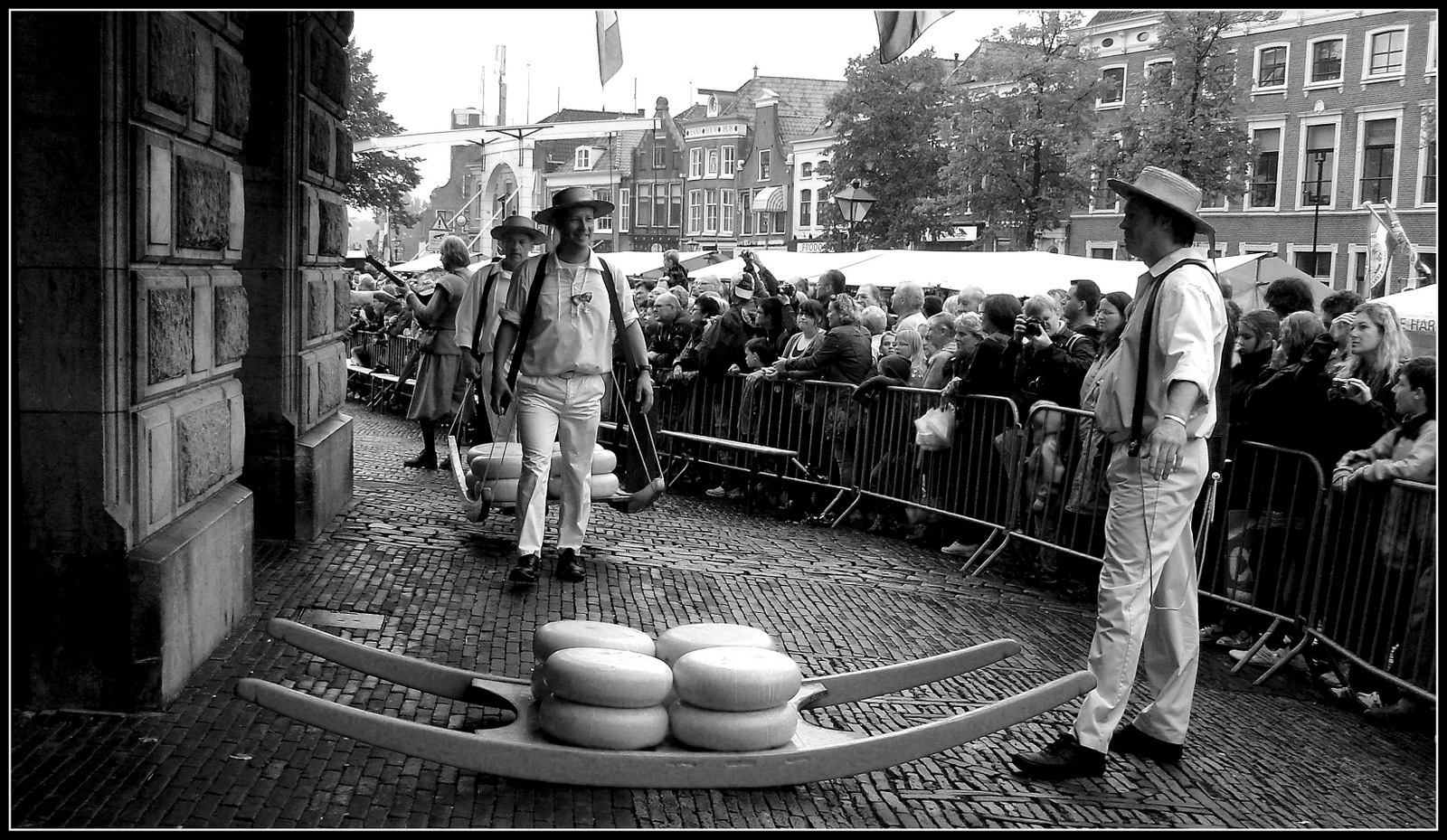 Käsemarkt in Alkmaar mit seinen Käseträgern....