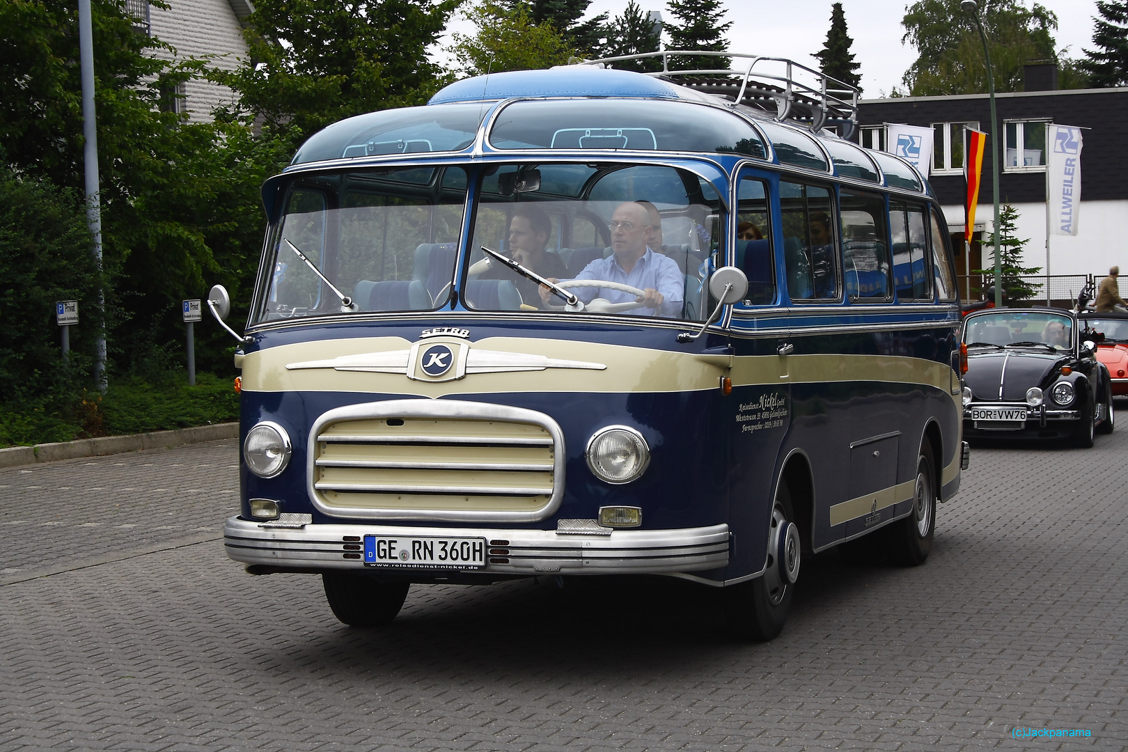 "Kässbohrer S6", zugelassen im Jahr 1960 / 5. Westfälischer Oldtimertag Kirchhellen