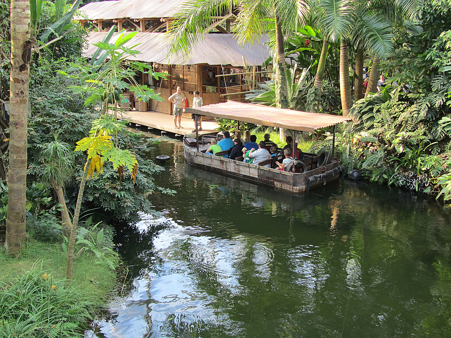 Kahnfahrt im Gondwanaland