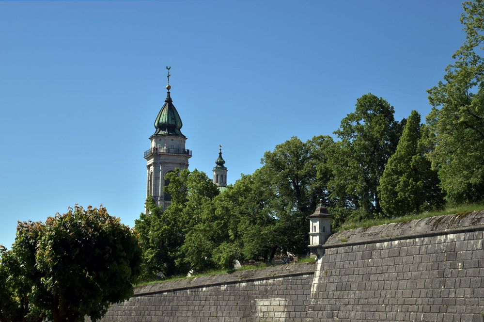 Kahtedrale mit der Schanze 