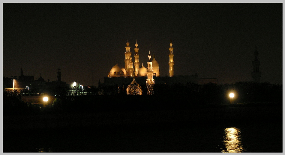 Kairo bei Nacht/ Moschee