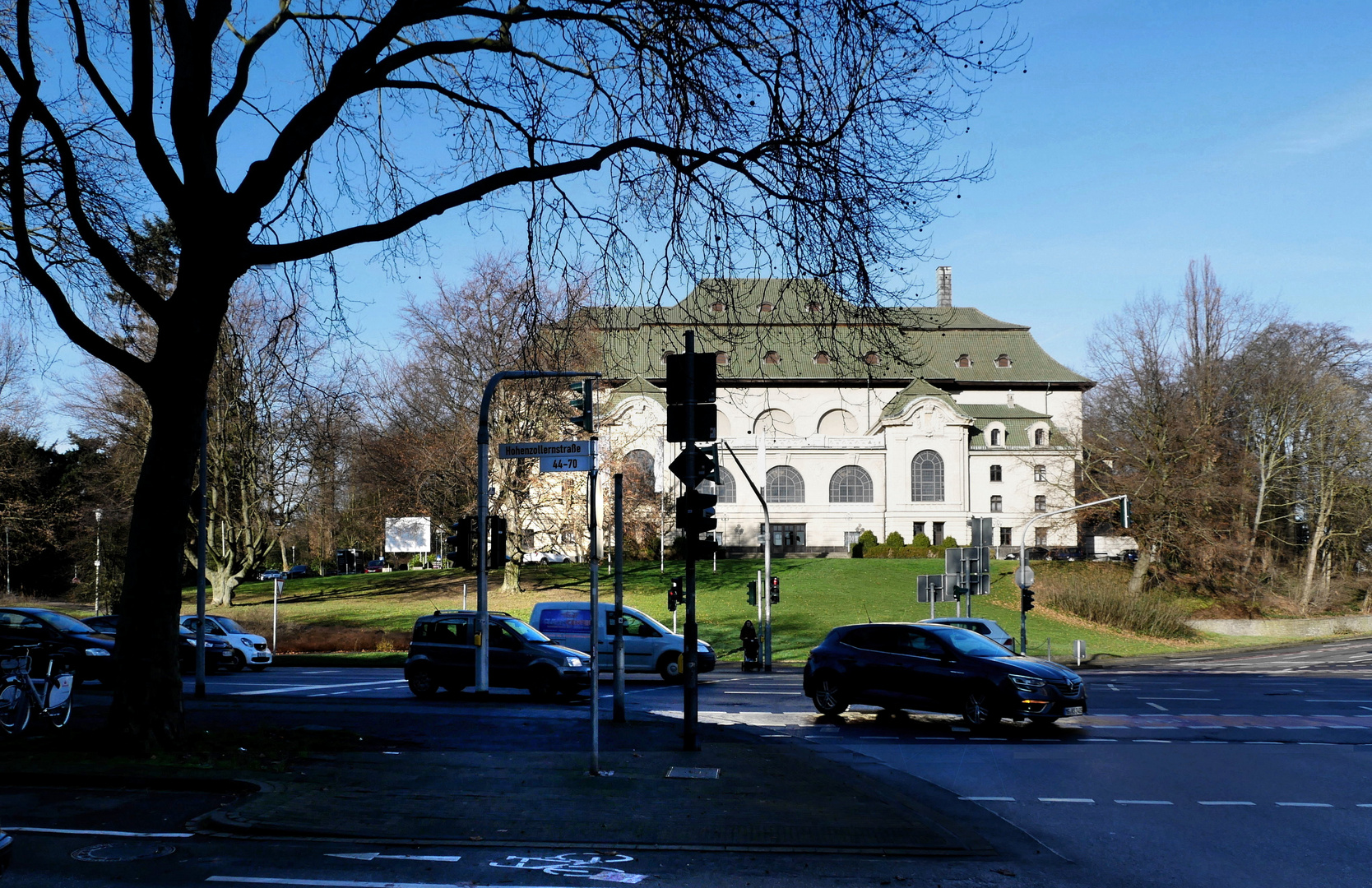 Kaiser-Friedrich-Halle