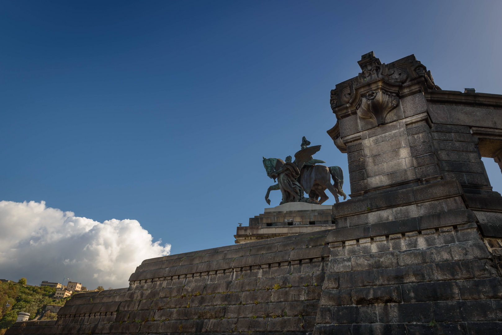 Kaiser und Festung