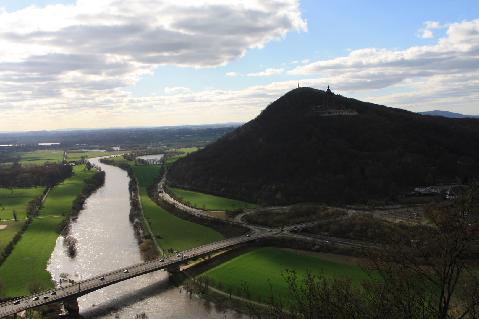 Kaiser Wilhelm auf der Porta II