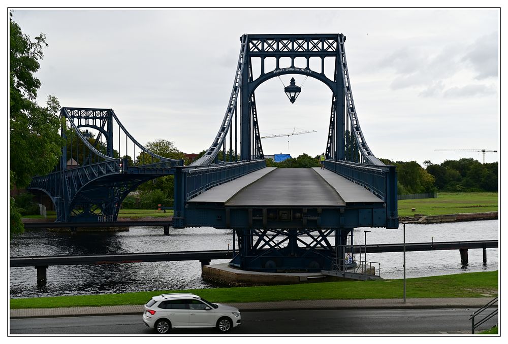 Kaiser-Wilhelm-Brücke