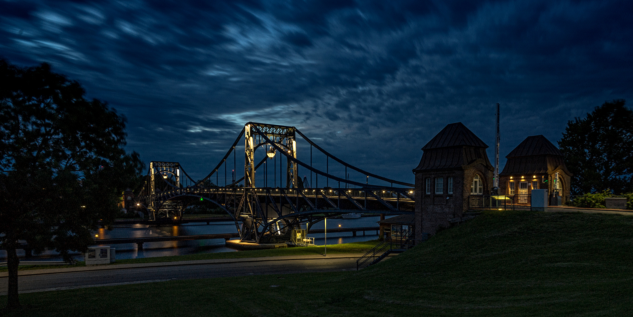 Kaiser-Wilhelm-Brücke