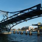 Kaiser Wilhelm Brücke aufgedreht