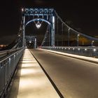 Kaiser-Wilhelm-Brücke bei Nacht