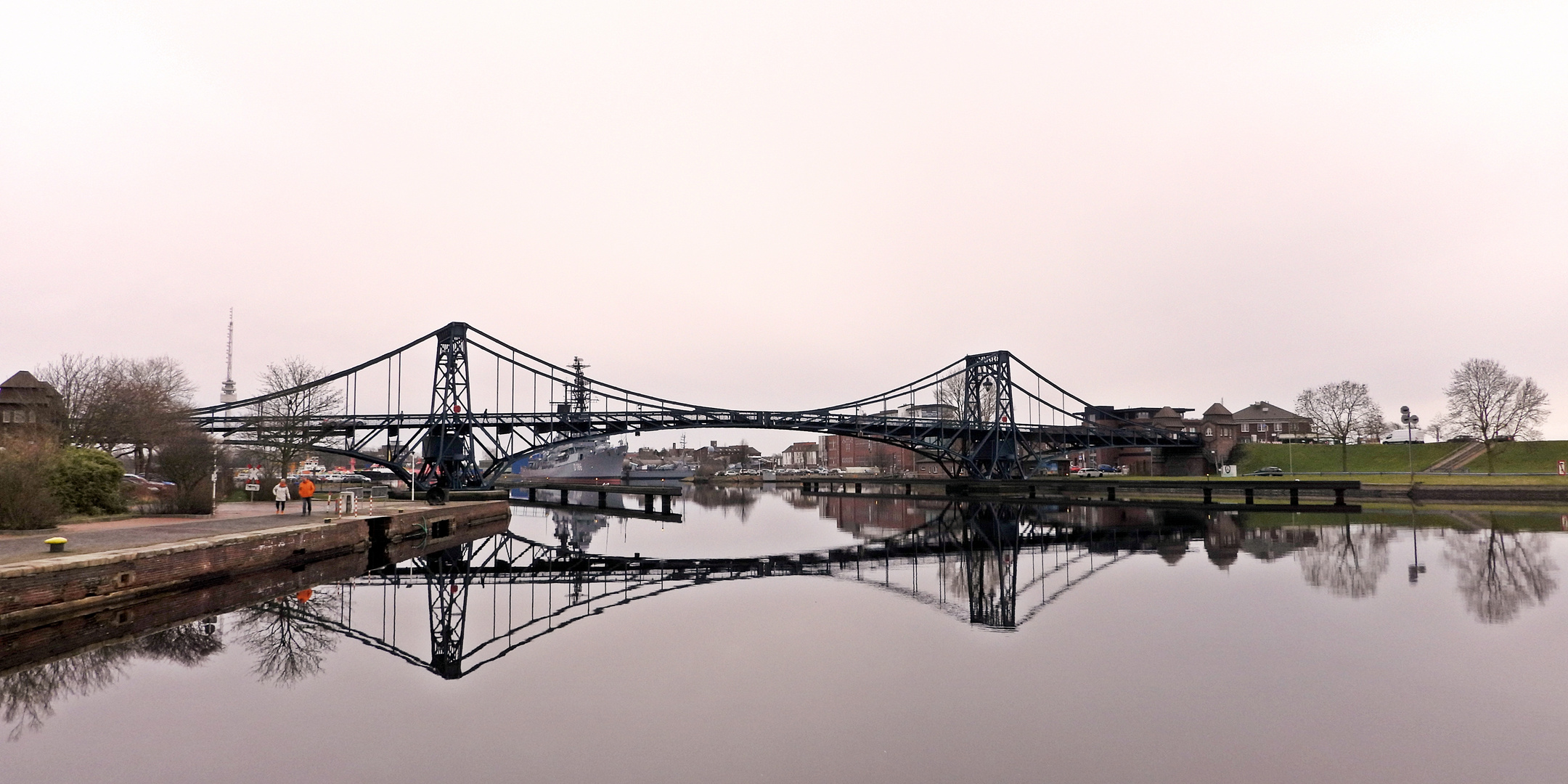 Kaiser-Wilhelm-Brücke WHV