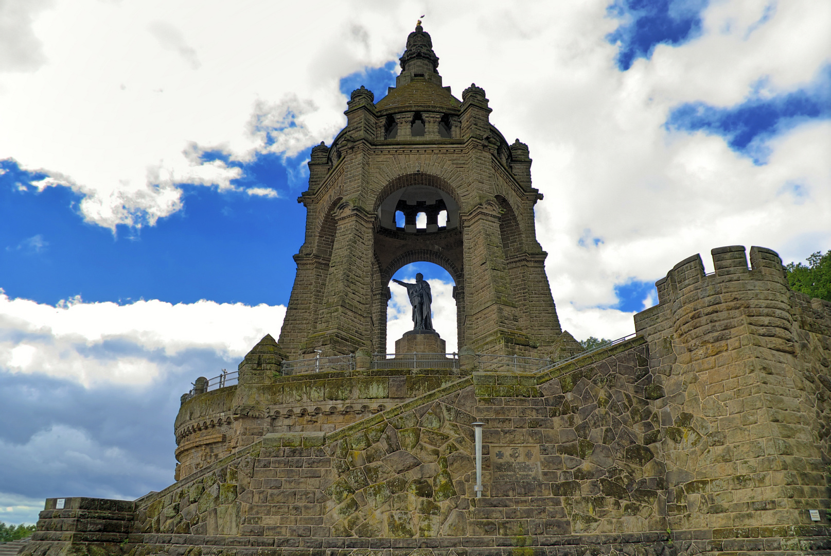 Kaiser Wilhelm Denkmal