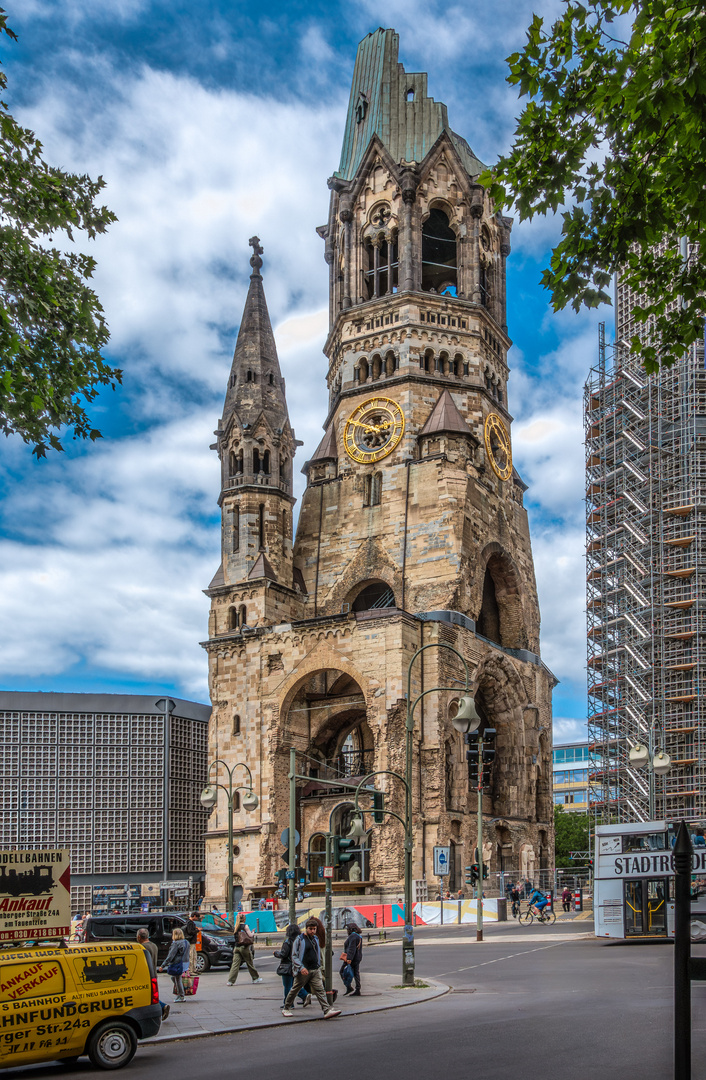  Kaiser-Wilhelm-Gedächtniskirche