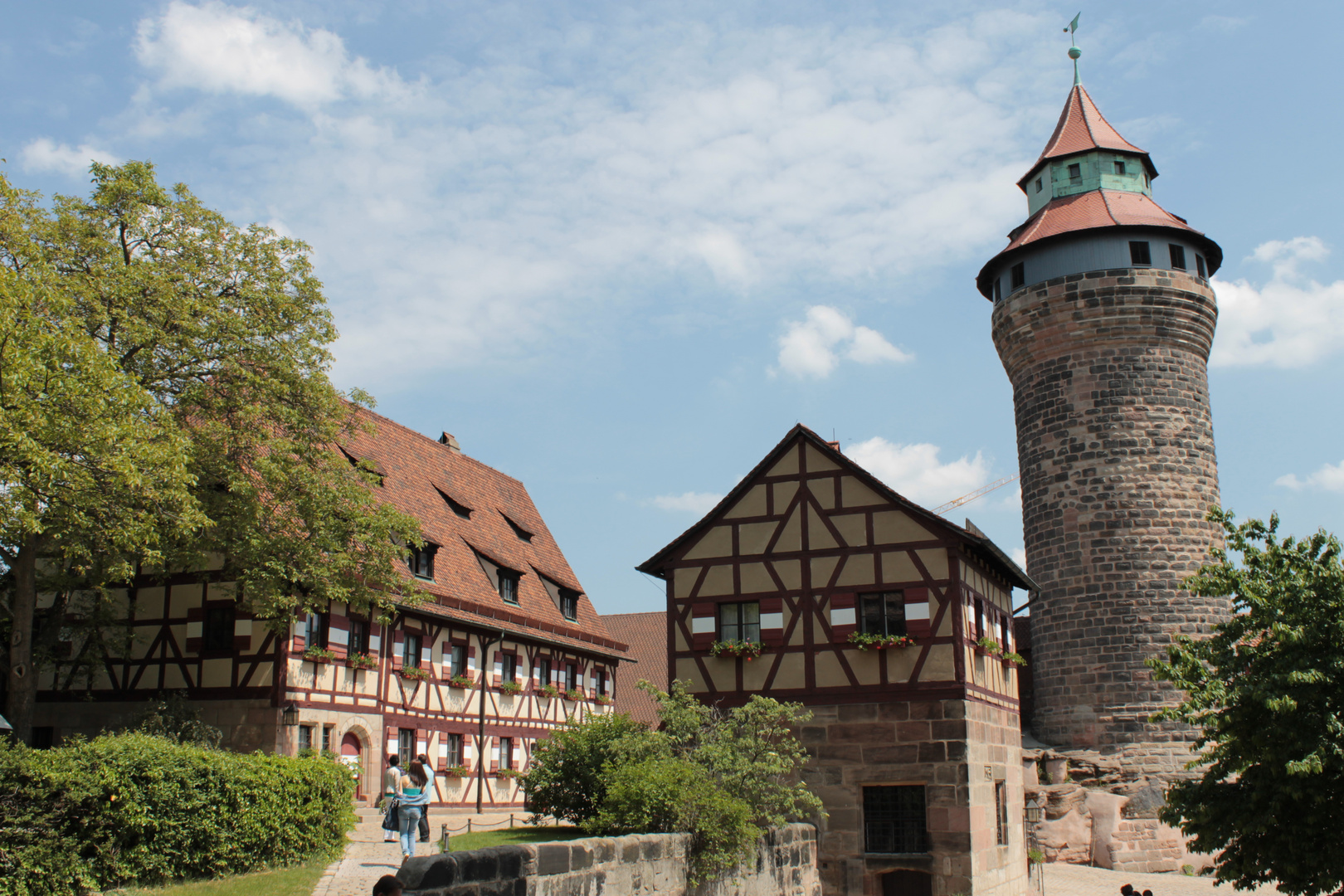 Kaiserburg Nürnberg mit Sinwellturm Foto & Bild | architektur ...
