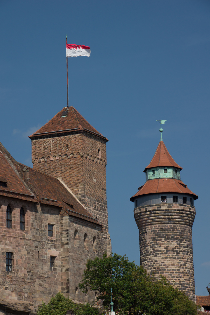 Kaiserburg und Sinwellturm