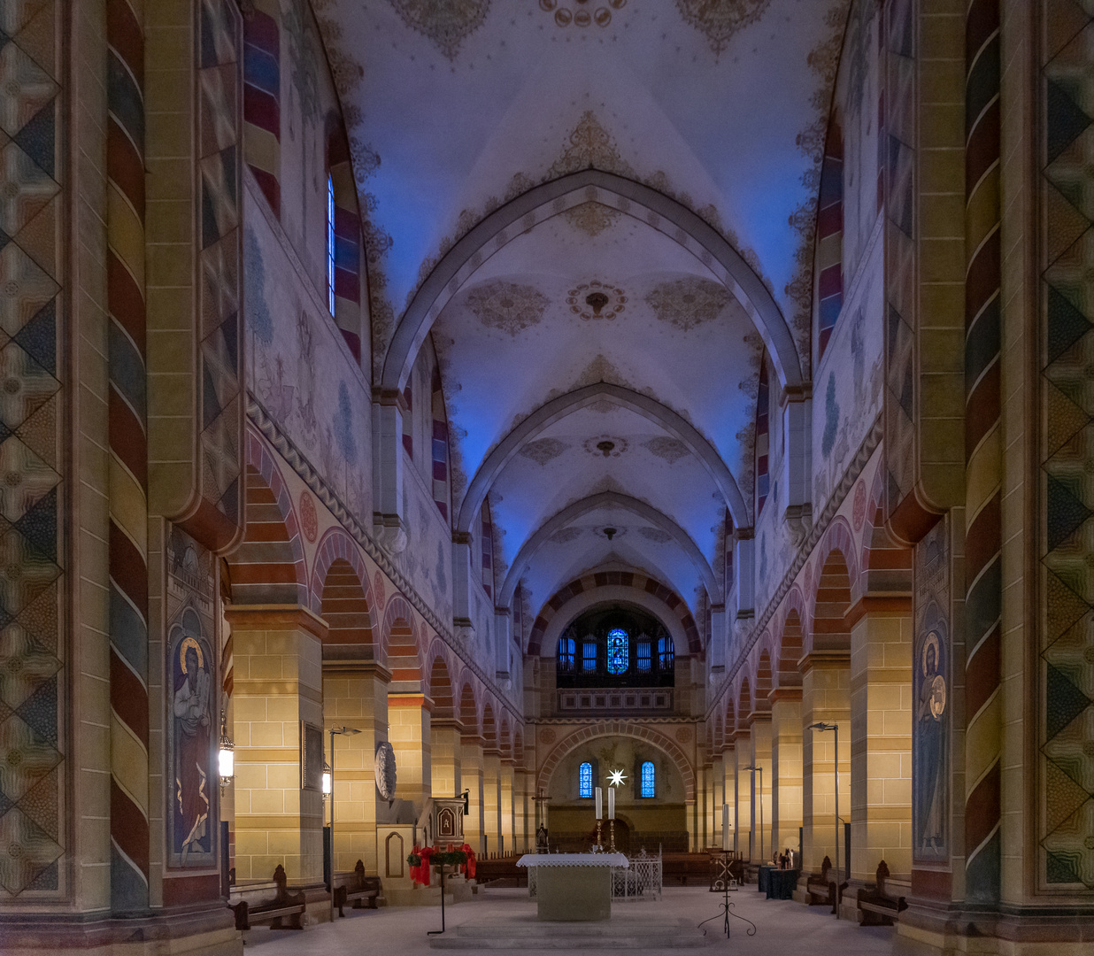 Kaiserdom II  -  Königslutter/Nähe Braunschweig