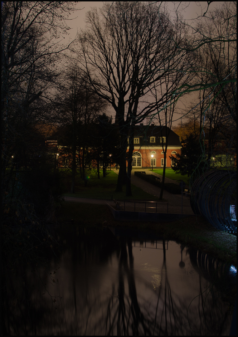 Kaisergarten bei Nacht