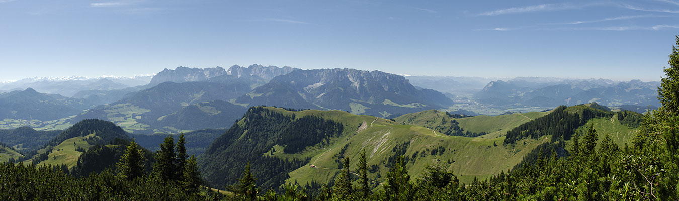 Kaisergebirge und Inntal vom Breitenstein