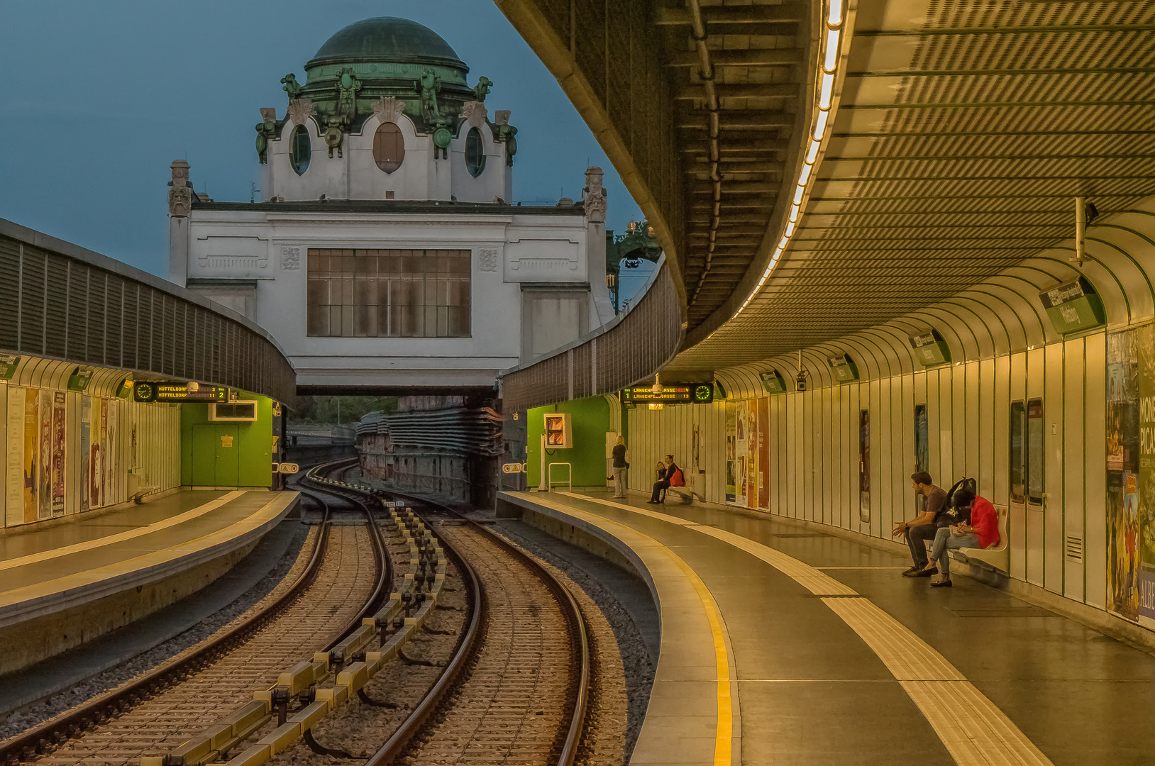 Kaiserliche Bahnstation des Volkes