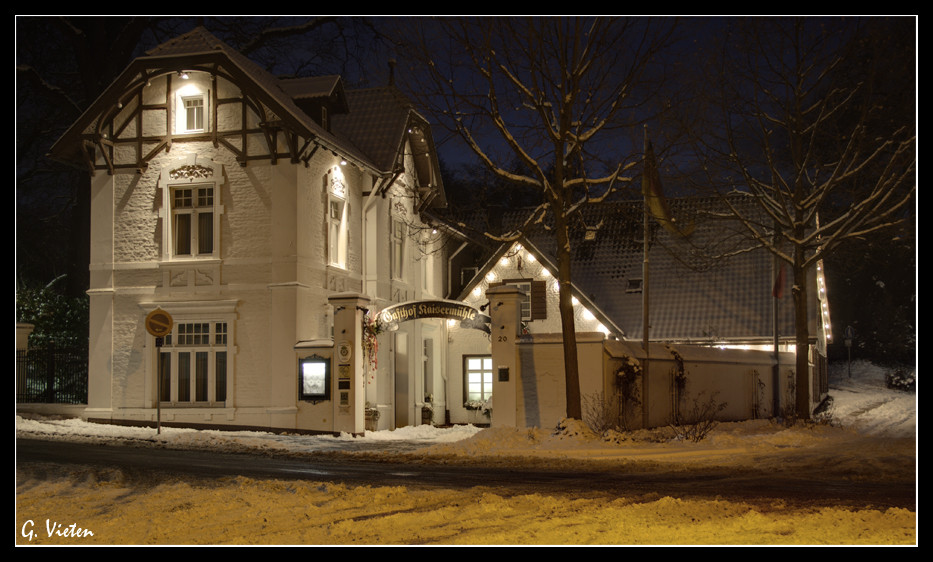 Kaisermühle bei Nacht