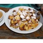 Kaiserschmarrn mit Apfelmus