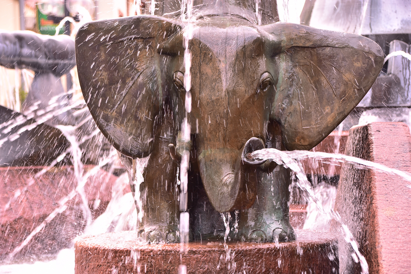 Kaiserslautern Kaiserbrunnen April 2019 