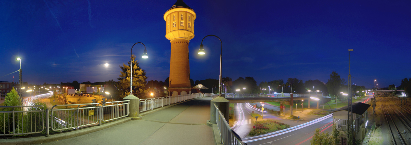 Kaiserstraße in Lingen (EMS) bei Nacht