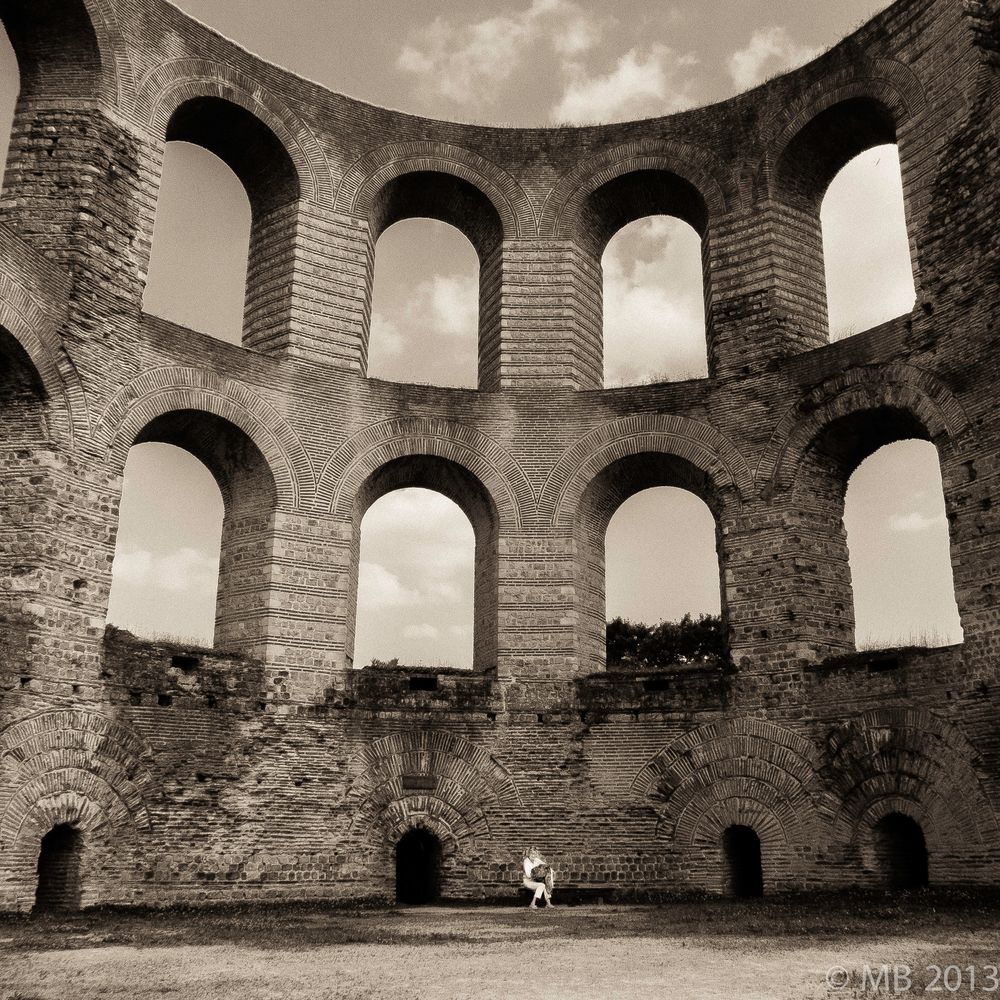 Kaisertherme mit Frau