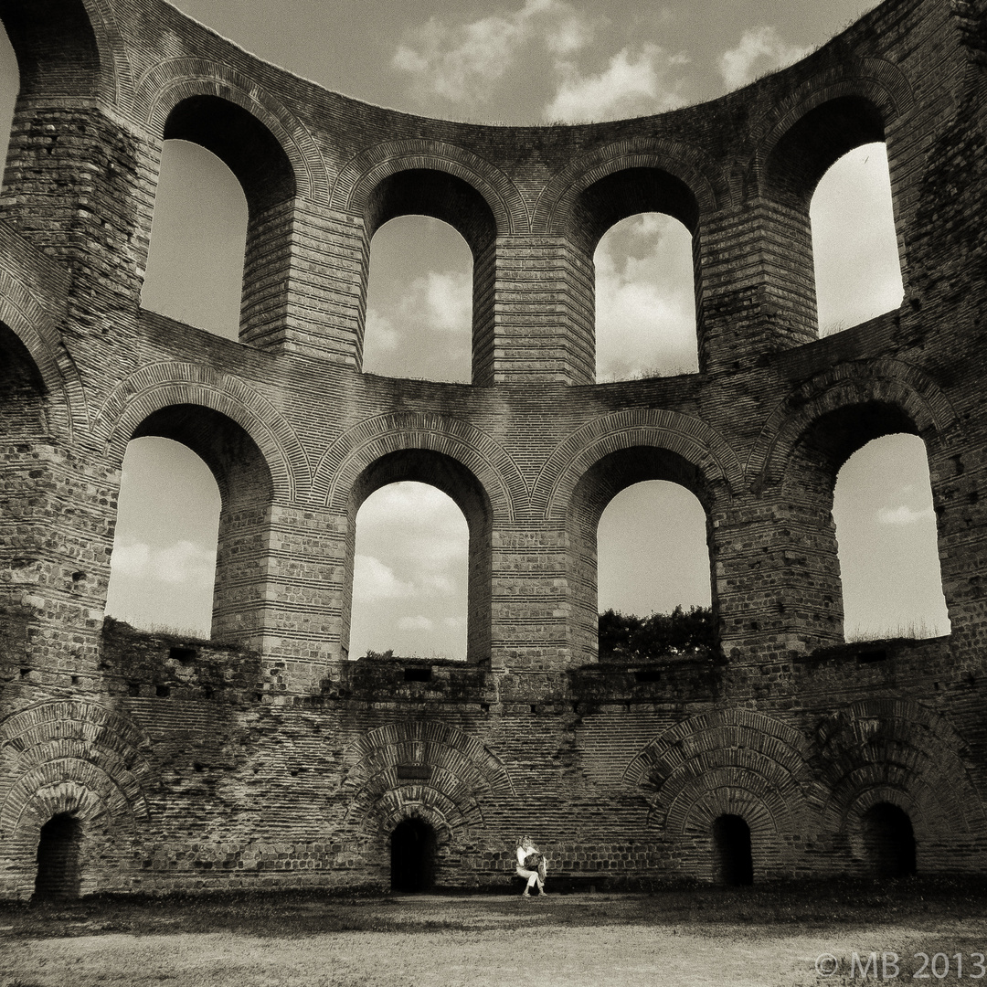 Kaisertherme mit Frau