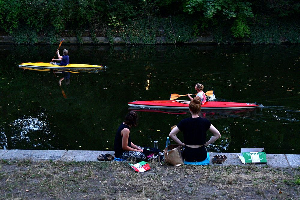 Kajaks auf dem Landwehrkanal