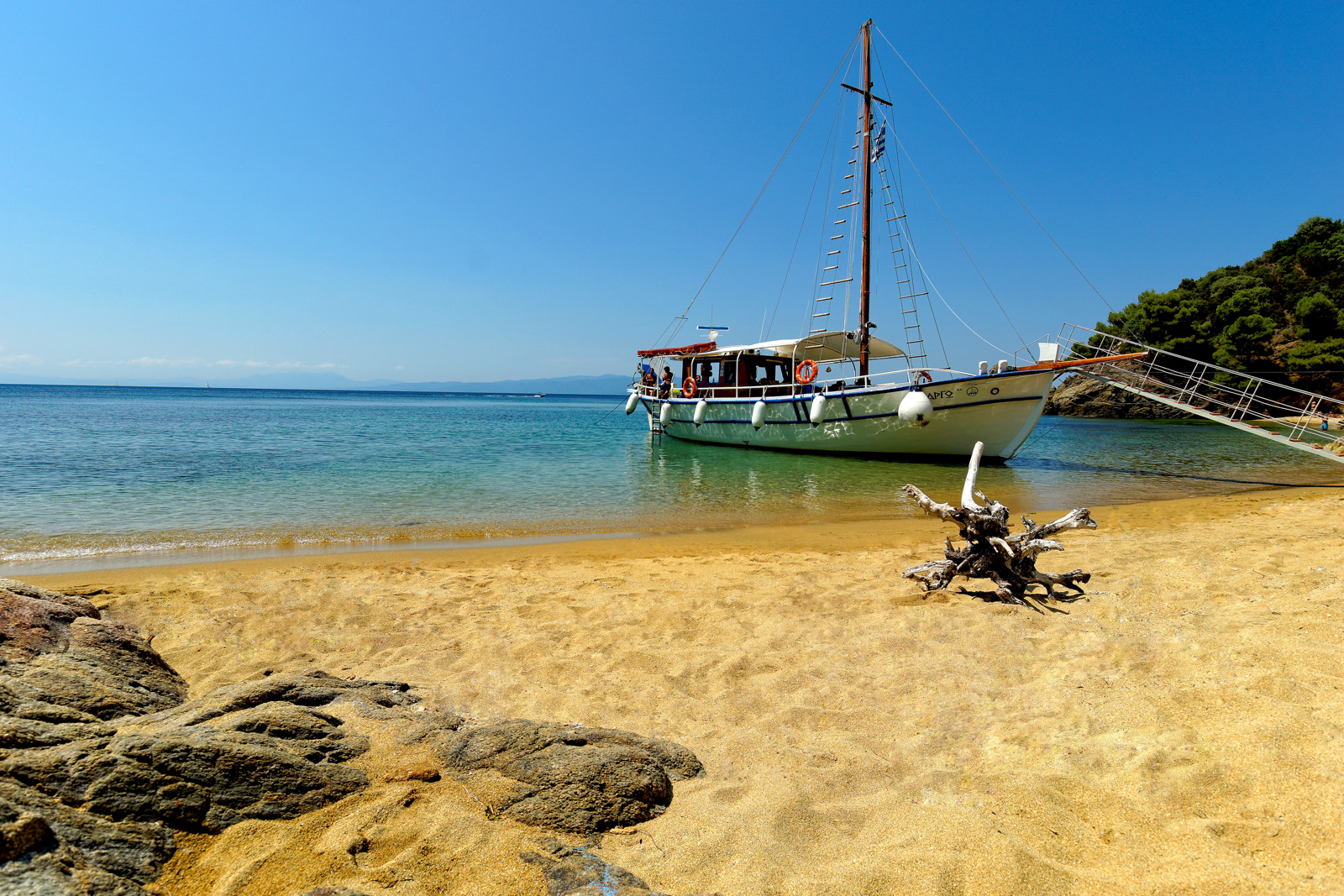 Kalamaki Beach Skiathos