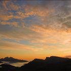 Kaldfjorden um Mitternacht