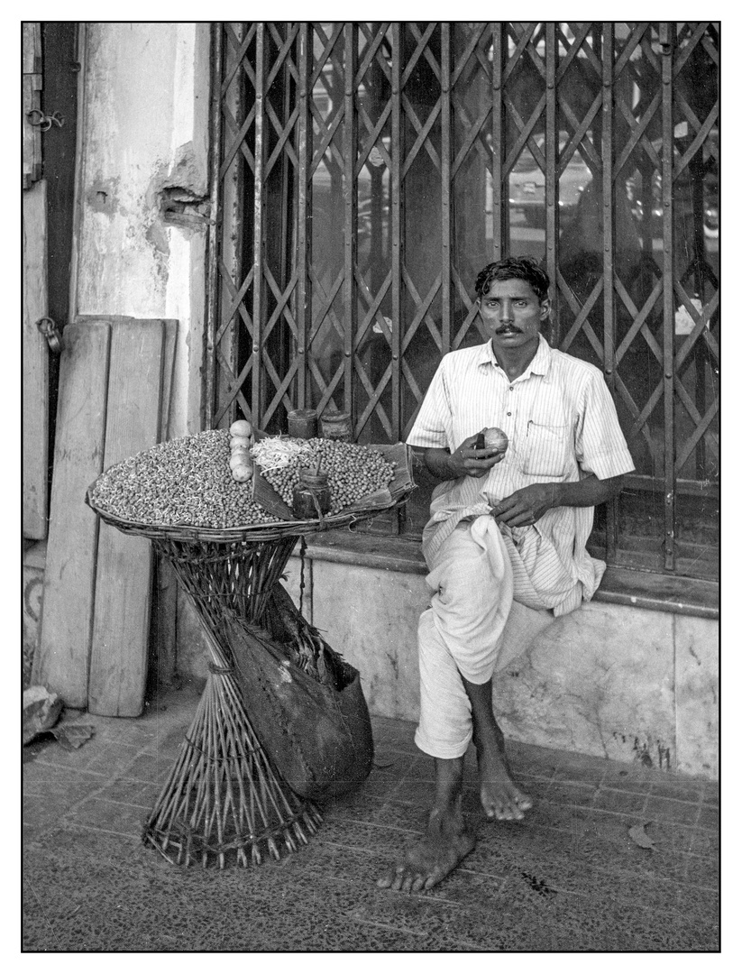 Kalkutta 1956 - Strassenhändler - Analoge Fotografie