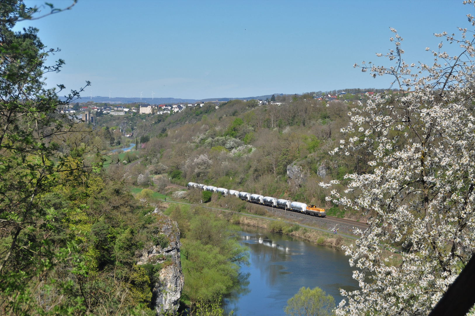 Kalkzug im Frühling