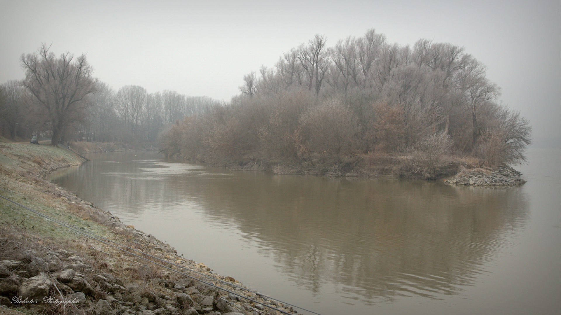 "Kalt ist's an der Donau"   