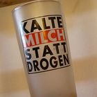 Kalte Milch statt Drogen