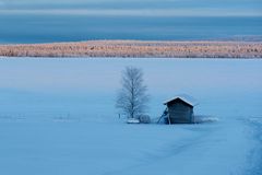 Kalte Stille am Vaalajärvi