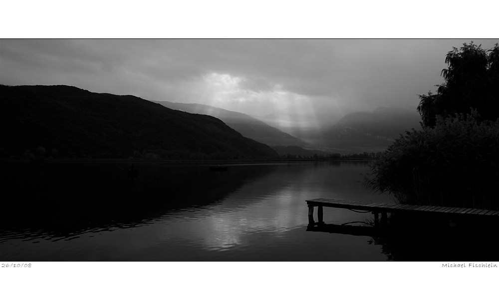 Kalterer See im Herbst