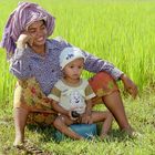 Kambodschanische Mutter mit ihrem Kind