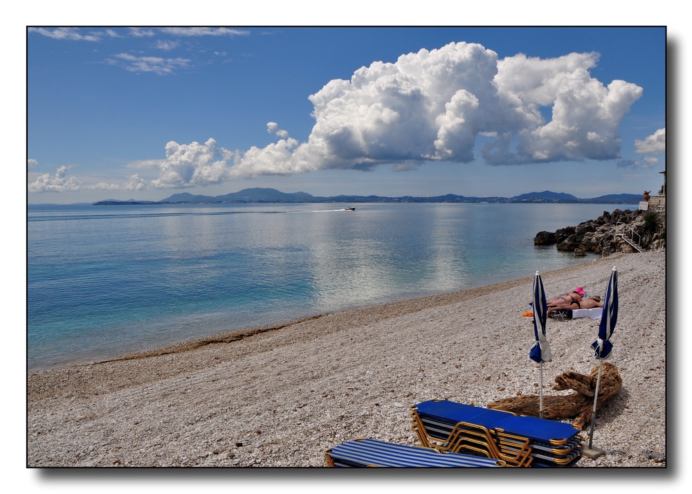 Kaminaki Beach - Es sind noch Plätze frei