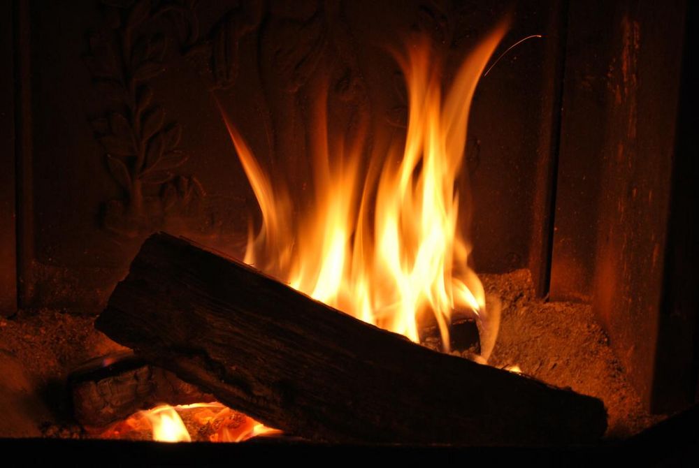 Bild Kaminfeuer Kostenlos: Unleash the Warmth and Ambiance in Your Home