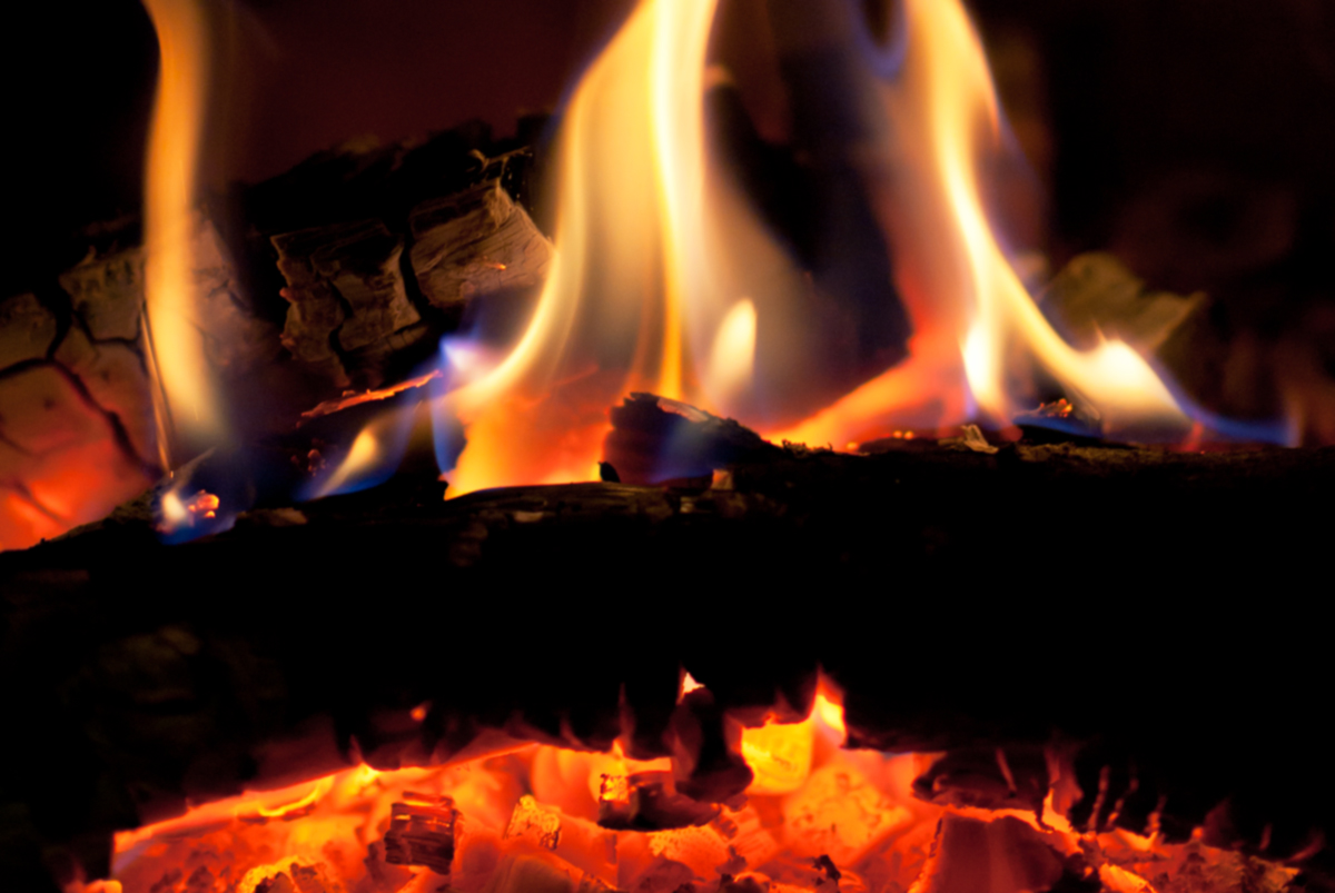 Bild Kaminfeuer Kostenlos: Unleash the Warmth and Ambiance in Your Home