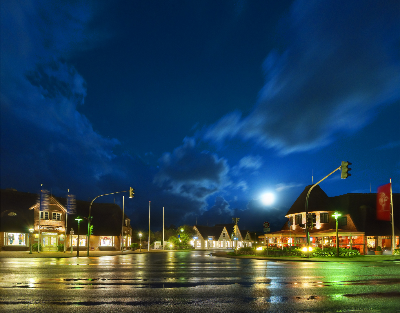 Kampen bei Vollmond