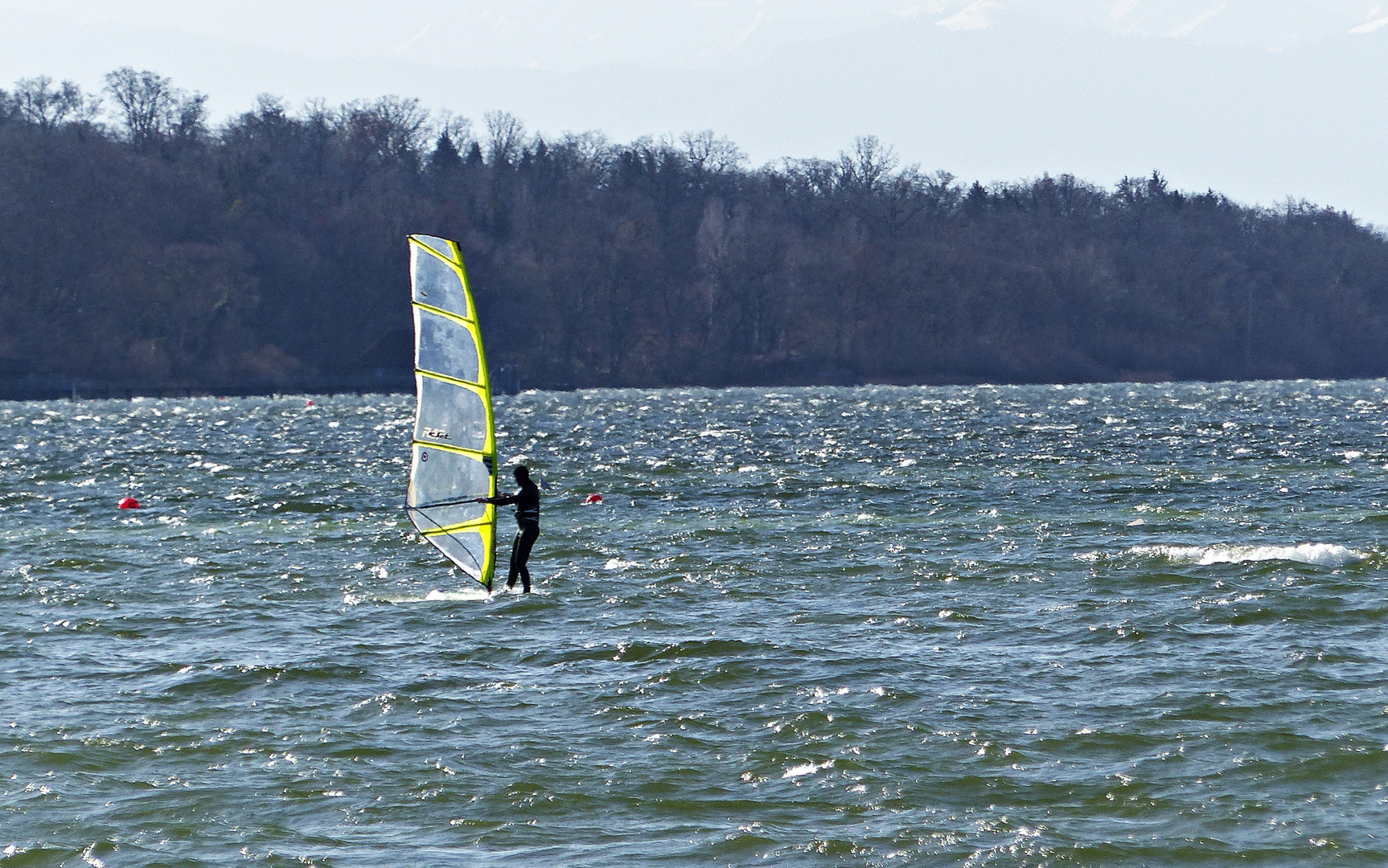 Kampf mit Wasser und Wind